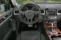 2012-volkswagen-touareg interir